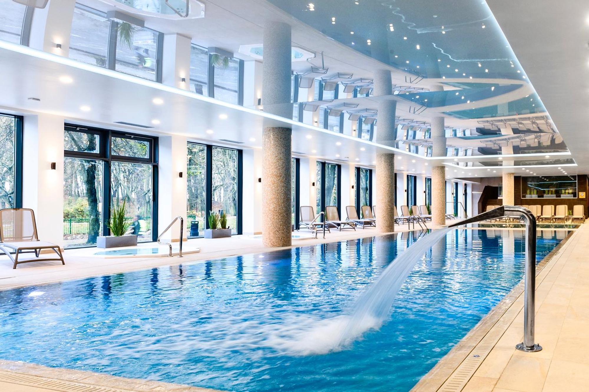 Faro Apartamenty Nadmorskie Tarasy Spa Przy Latarni I Molo Baseny, Sauny, Fitness I Parking W Cenie Колобжег Экстерьер фото